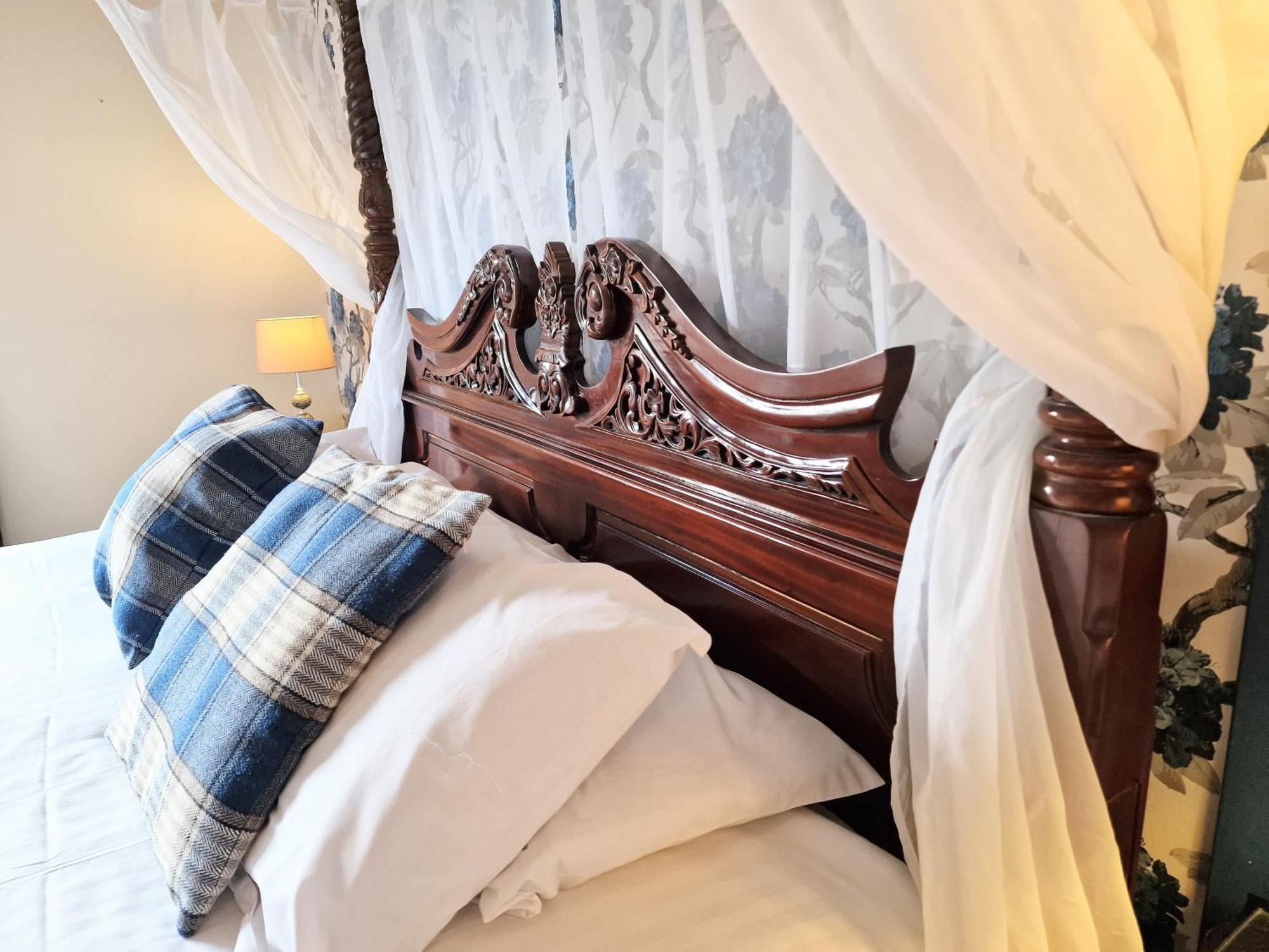 Villa Lomond 5 With Private Hot Tub - Fife - Loch Leven - Lomond Hills - Pet Friendly à Kelty Extérieur photo